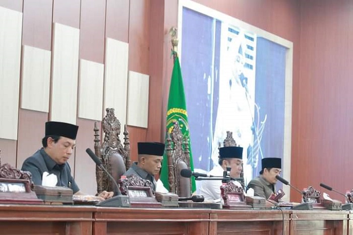 Fraksi Berikan Pandangan Umum Terhadap Nota Walikota Atas Raperda APBD Kota Bengkulu TA 2023